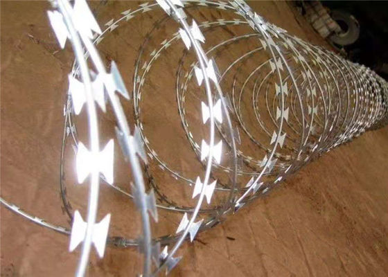Cercado de púas del alambre de la maquinilla de afeitar del diámetro de la bobina de CRBW 450m m