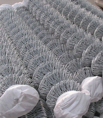 Cercado de Cyclone Chain Wire de la cerca de la alambrada del negro del indicador del SGS ISO 9